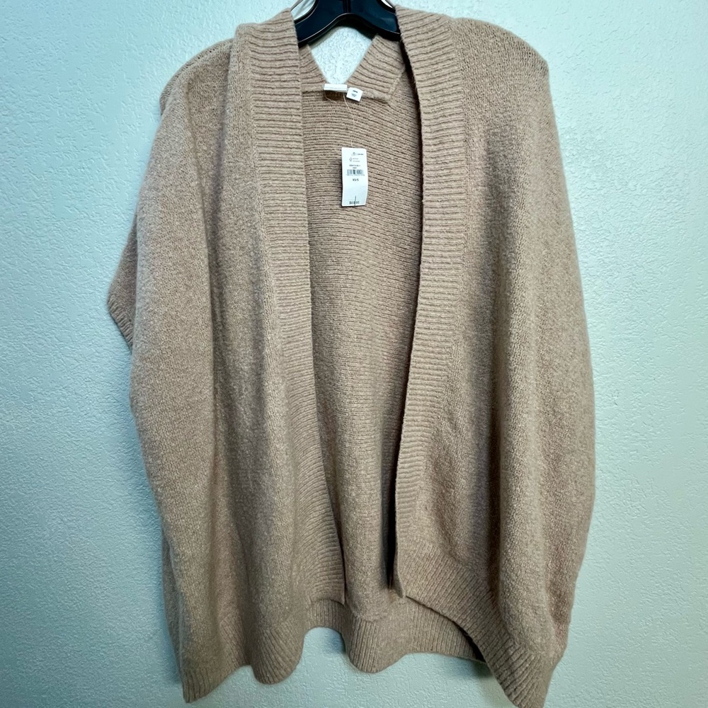 GAP Tan Women's Cardigan Sweater